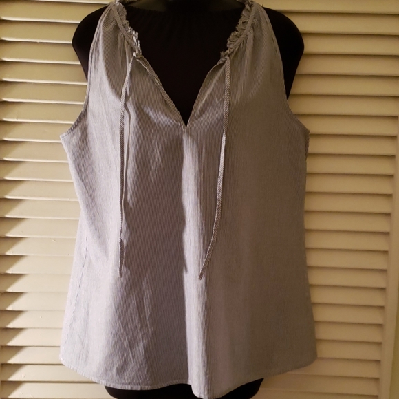 LOFT Tops - LOFT Top